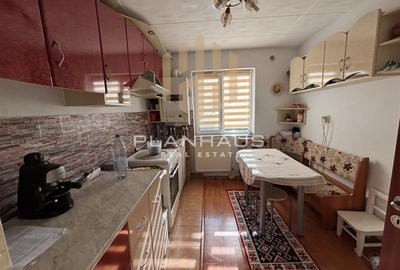 Apartament cu 3 camere semidecomandat, mobilat în Săsar - 2