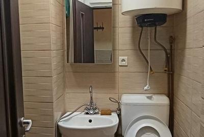 Garsonieră decomandată în Boldești - 2