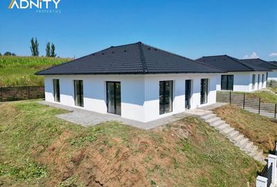 Casă cu 4 camere cu Teren 500 Mp în Central