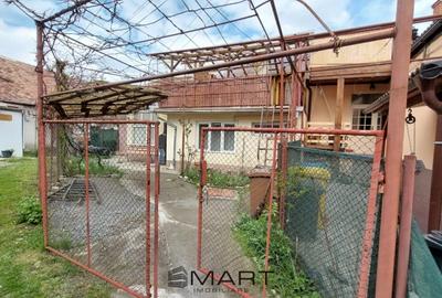 Casă cu 3 camere cu Teren 150 Mp în Lupeni