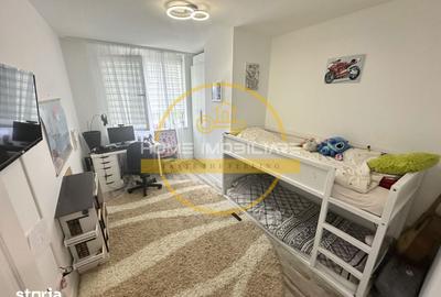 Apartament cu 3 camere semidecomandat în Miroslava