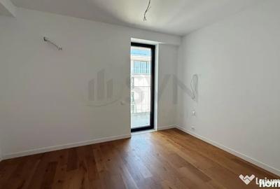 Apartament cu 3 camere decomandat în Cotroceni