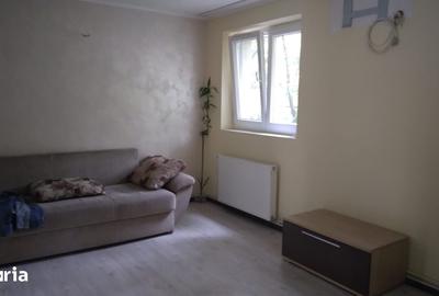 Apartament cu 3 camere în Vitan