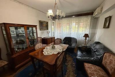 Apartament cu 4 camere decomandat în Central - 12