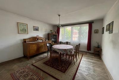 Apartament cu 3 camere decomandat în Central - 4