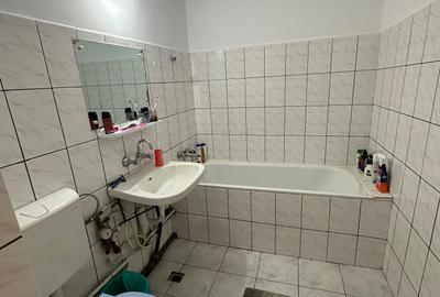 Apartament cu 2 camere decomandat în Central - 1