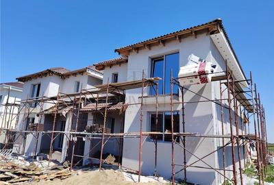 Duplex cu 4 camere cu Canalizare în Moșnița Veche - 3