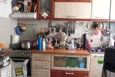 Apartament cu 3 camere decomandat în Micro 15 - 7
