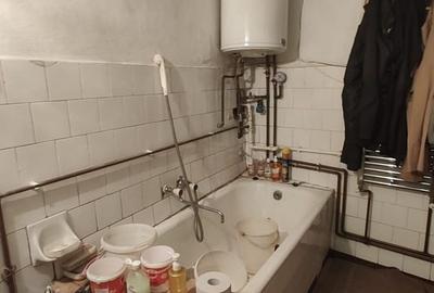 Casă cu 3 camere în Aurel Vlaicu