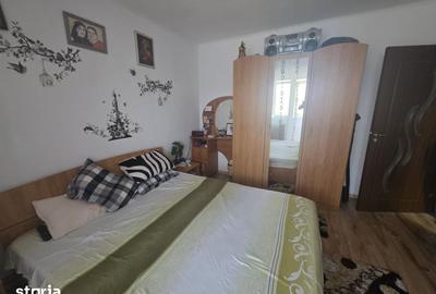 Apartament cu 3 camere decomandat în Central - 1