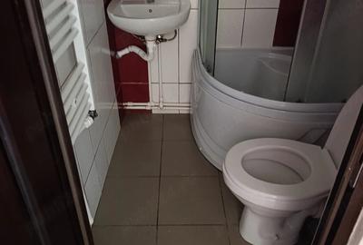 Garsonieră decomandată în Dărmănești
