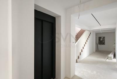 Apartament cu 5 camere decomandat în Parcul Carol - 12
