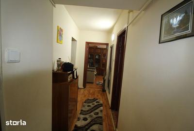 Apartament cu 3 camere în 9 Mai - 4