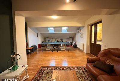 Casă cu 9 camere cu Teren 722 Mp în Străulești - 11