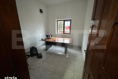 Spațiu comercial, de 80 mp, în Micro 2
