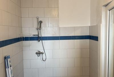 Casă cu 4 camere în Central - 1