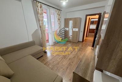 Garsonieră decomandată în Vest