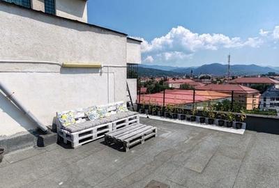 Apartament cu 2 camere decomandat în Progresul - 5