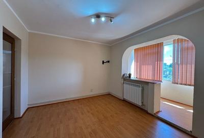 Apartament cu 2 camere decomandat în UTA - 3