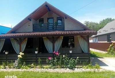 Casă cu 3 camere cu Teren 100 Mp în Central - 3