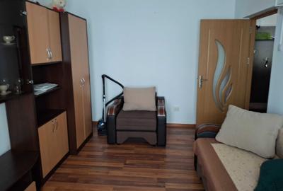 Apartament cu 2 camere decomandat în Valea Aurie - 4