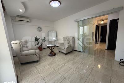 Apartament cu 4 camere decomandat, mobilat în Central - 11
