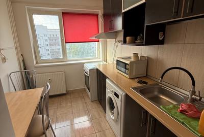 Apartament cu 2 camere semidecomandat în Militari