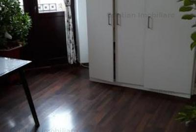 Casă cu 5 camere cu Canalizare în Apollo
