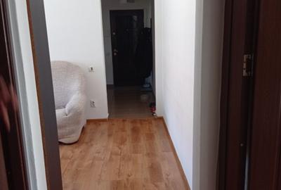 Apartament cu 3 camere semidecomandat în Ostroveni - 5