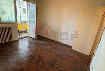 Apartament cu 2 camere decomandat în Alexandru cel Bun
