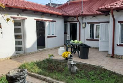 Casă individuală cu 3 camere cu Canalizare în Tomis II - 2