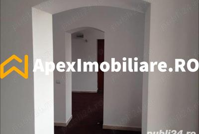 Apartament cu 3 camere decomandat în Dristor