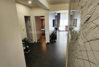 Apartament cu 4 camere decomandat în Brâncoveanu
