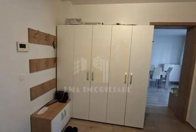 Apartament cu 2 camere decomandat în Tractorul - 2