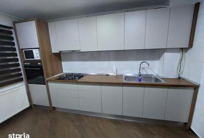 Apartament cu 3 camere decomandat în Central - 2
