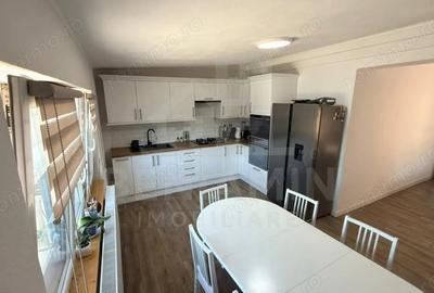 Casă cu Teren 562 Mp în Brestei