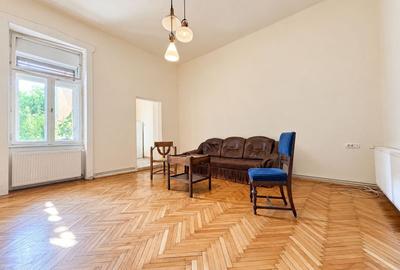 Apartament cu 2 camere semidecomandat în Central