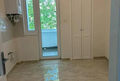 Apartament cu 4 camere decomandat în Ultracentral