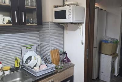 Apartament cu 3 camere decomandat în Berceni - 6