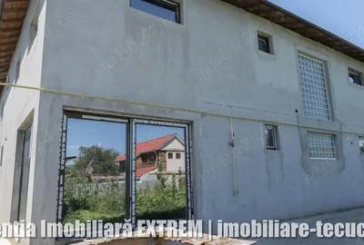 Casă cu 6 camere în Tecuci - 2