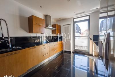 Apartament cu 4 camere, mobilat în Capitale - 9