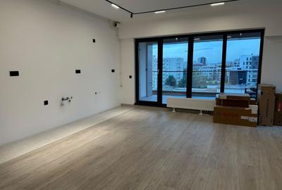 Apartament cu 3 camere decomandat în Vitan Mall
