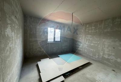Casă cu 3 camere cu Teren 259 Mp în Câmpineanca - 6