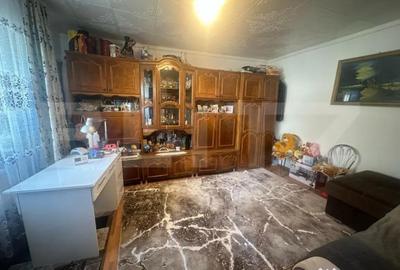 Casă cu 2 camere cu Canalizare în Central - 3