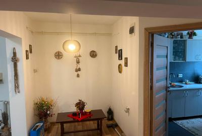 Apartament cu 3 camere în Tudor Vladimirescu