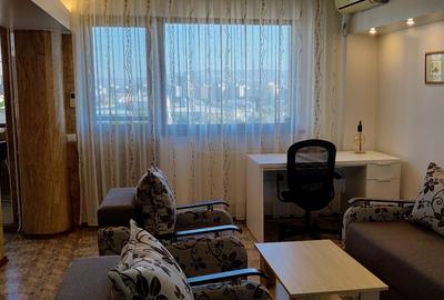 Apartament cu 2 camere semidecomandat în Central