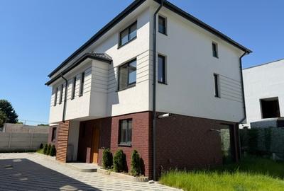 Duplex cu 4 camere cu Canalizare în Ferme - 1