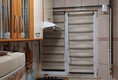 Apartament cu 2 camere nedecomandat în Km 4 - 4