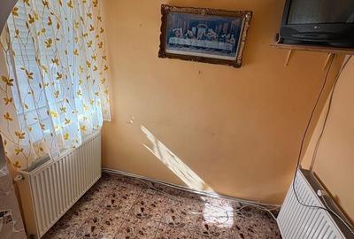 Apartament cu 3 camere semidecomandat în Central - 15