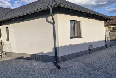 Casă cu Teren 610 Mp în Central